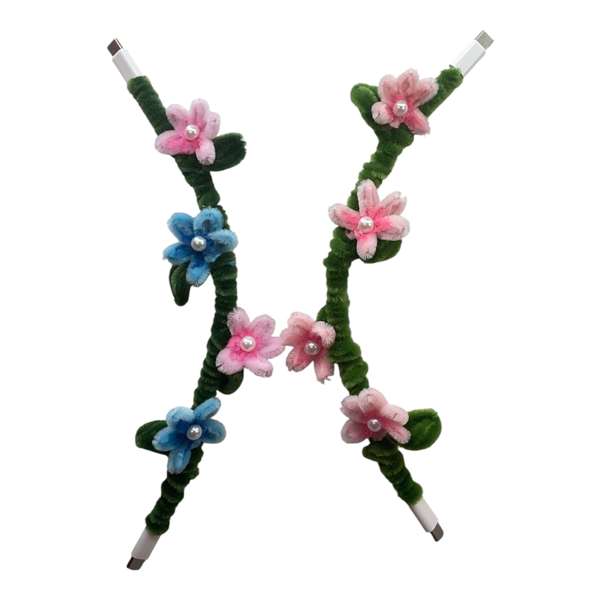1st Cord
4 flowers
Cord: Green 23
Flowers: Pink 4, blue 11
Leaves: Green 23

2nd Cord
4 flowers
Cord: Green 24
Flowers: Pink 5
Leaves: Green 24