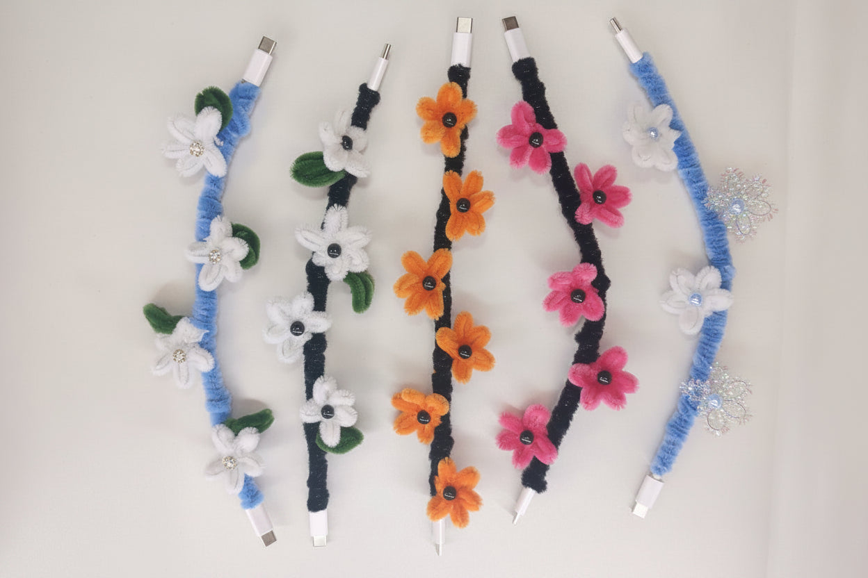 1 ft Flower Charging Cable - Blind Box